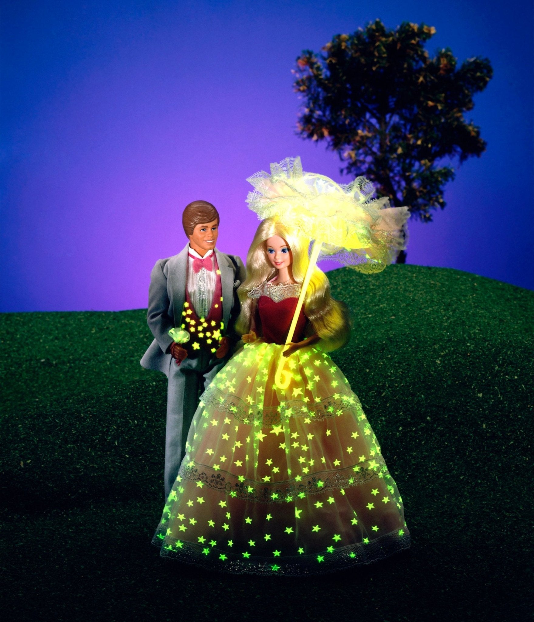 Barbie x Unique Vintage 1980s Pink Light Up Dream Glow Swing Dress