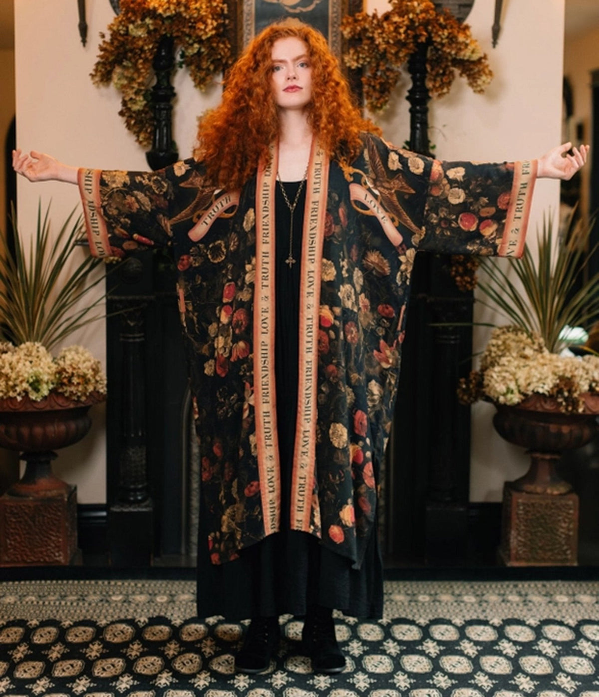 Black Sacred Heart Floral Print Kimono