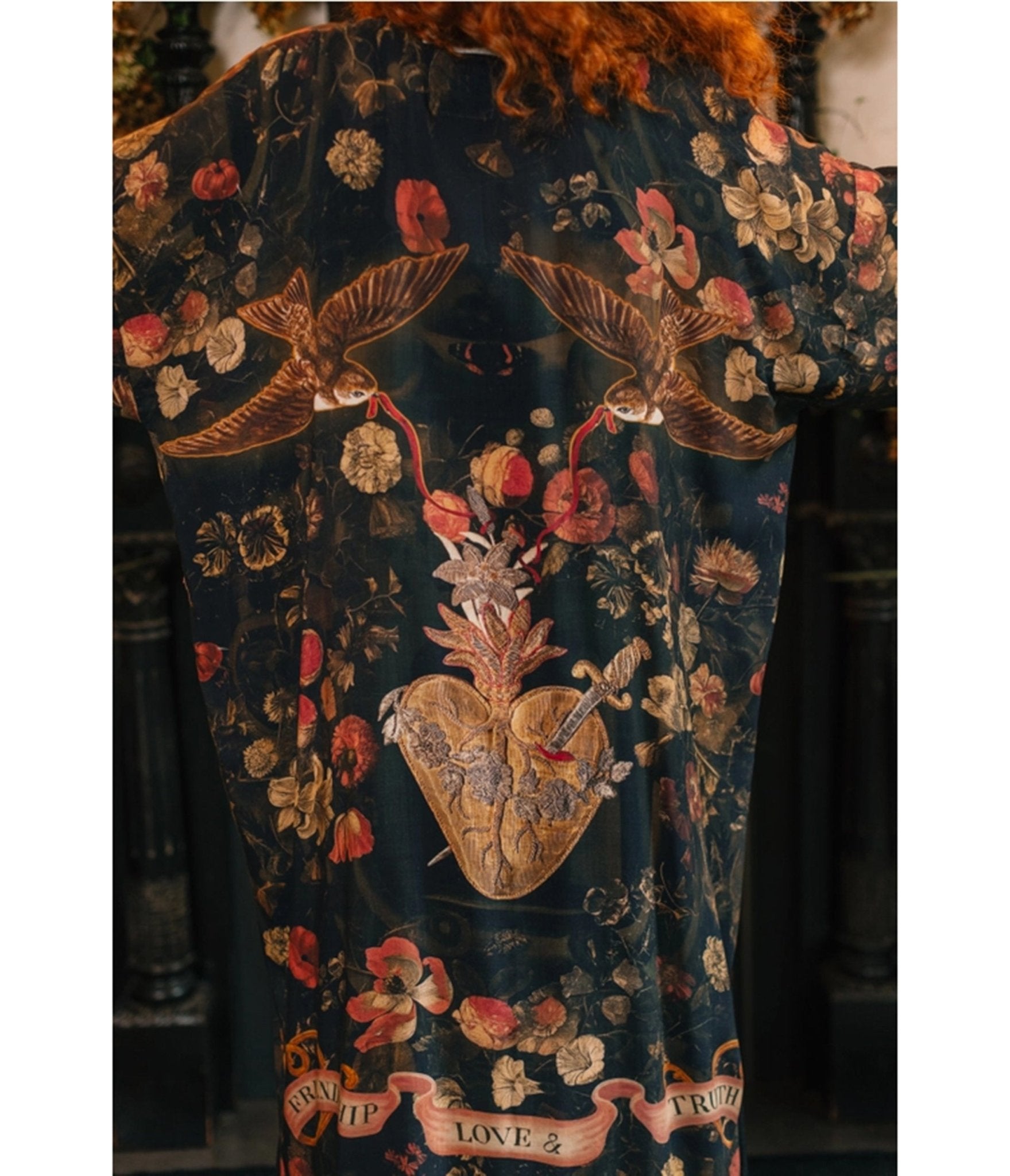 Black Sacred Heart Floral Print Kimono