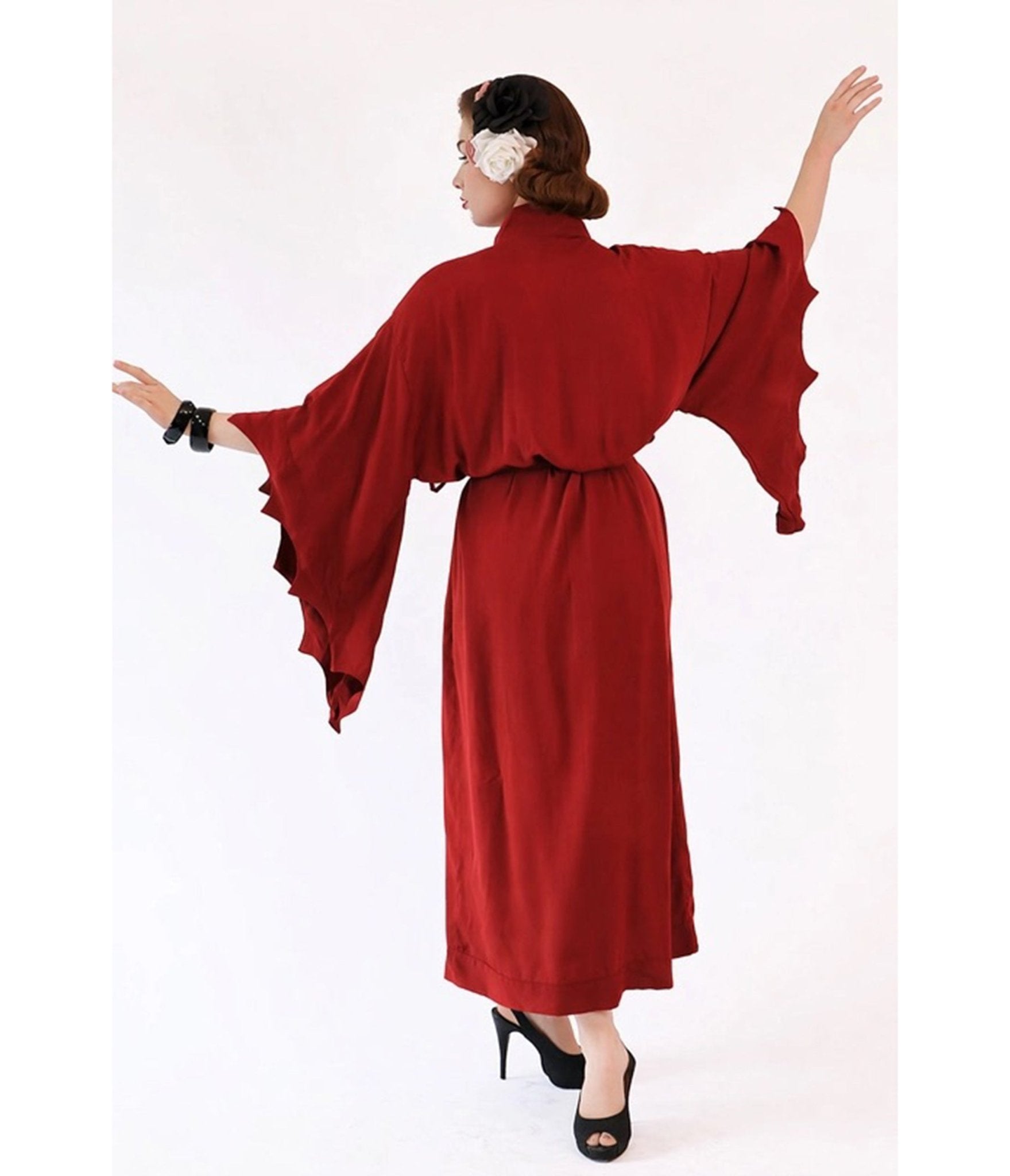 Bonsai Kitten Dark Red Bat Kimono