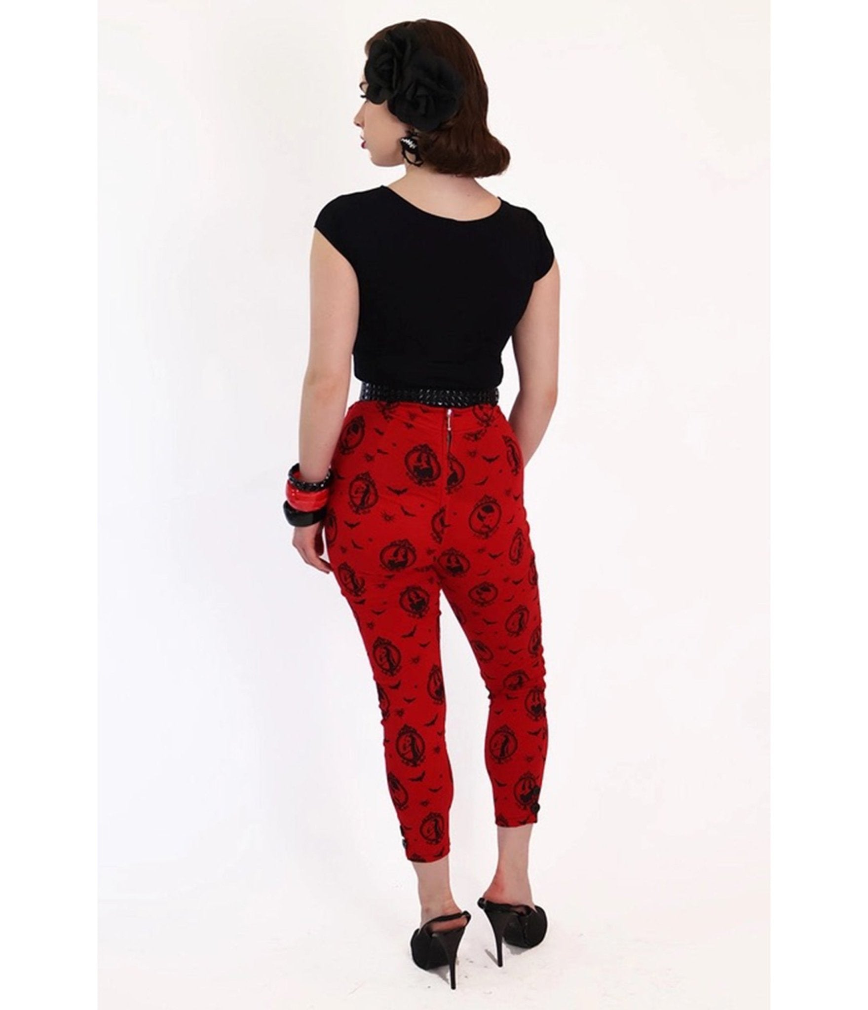 Bonsai Kitten Red Horror Queens Capri Pants